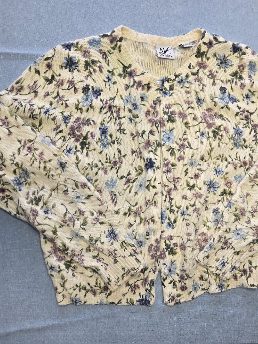 Floral Pearl Button Cardigan Sweater – Size Large Cottagecore Romantic - Picture 2 of 9